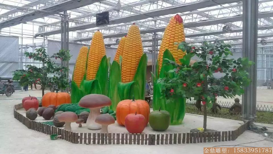 厂家定制玻璃钢仿真玉米雕塑制作 大型农作物景观雕塑设计